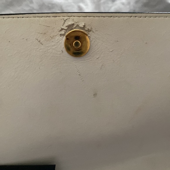 Versace - Picture 4 of 6